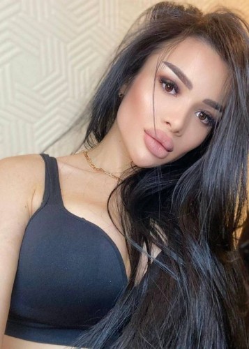 Аня, Г. Новотроицк